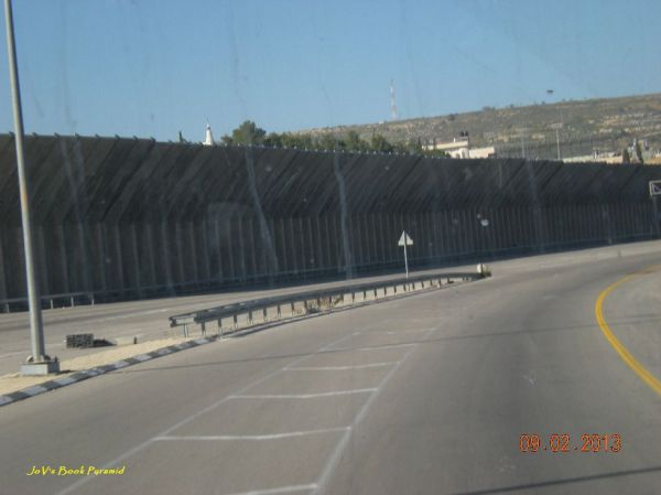 The picture of the Wall I took from Jerusalem to Bethehelm